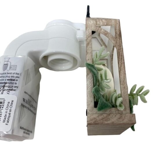 Bath & Body Works White Pumpkin Lantern Wallflowers Plug In Autumn Farmhouse - Picture 5 of 5